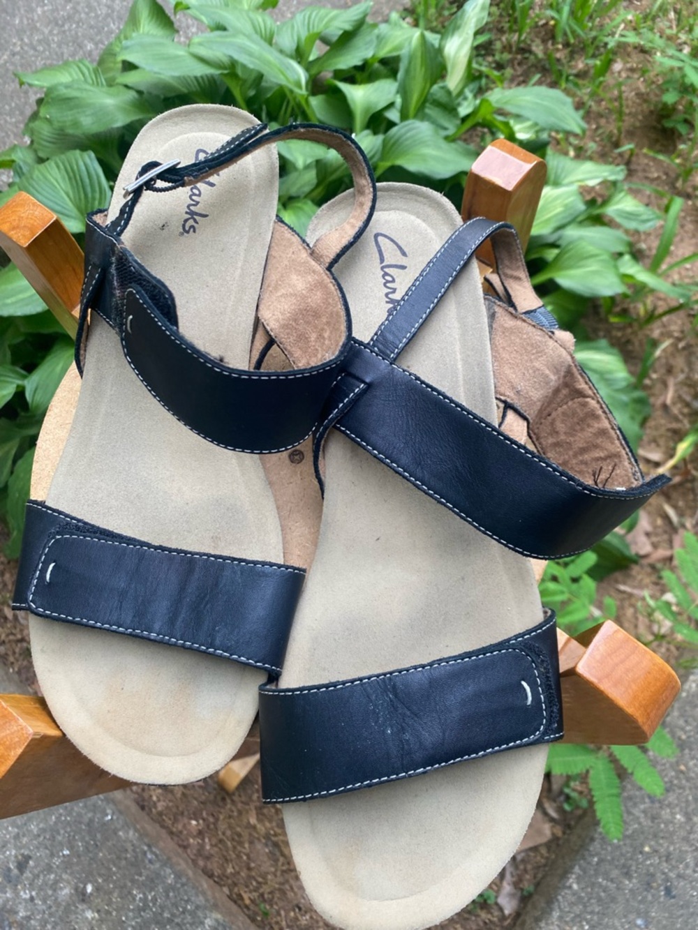 Clarks sandal SZ 12M